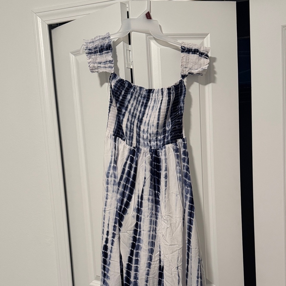 Stylish Blue and White Women Dress